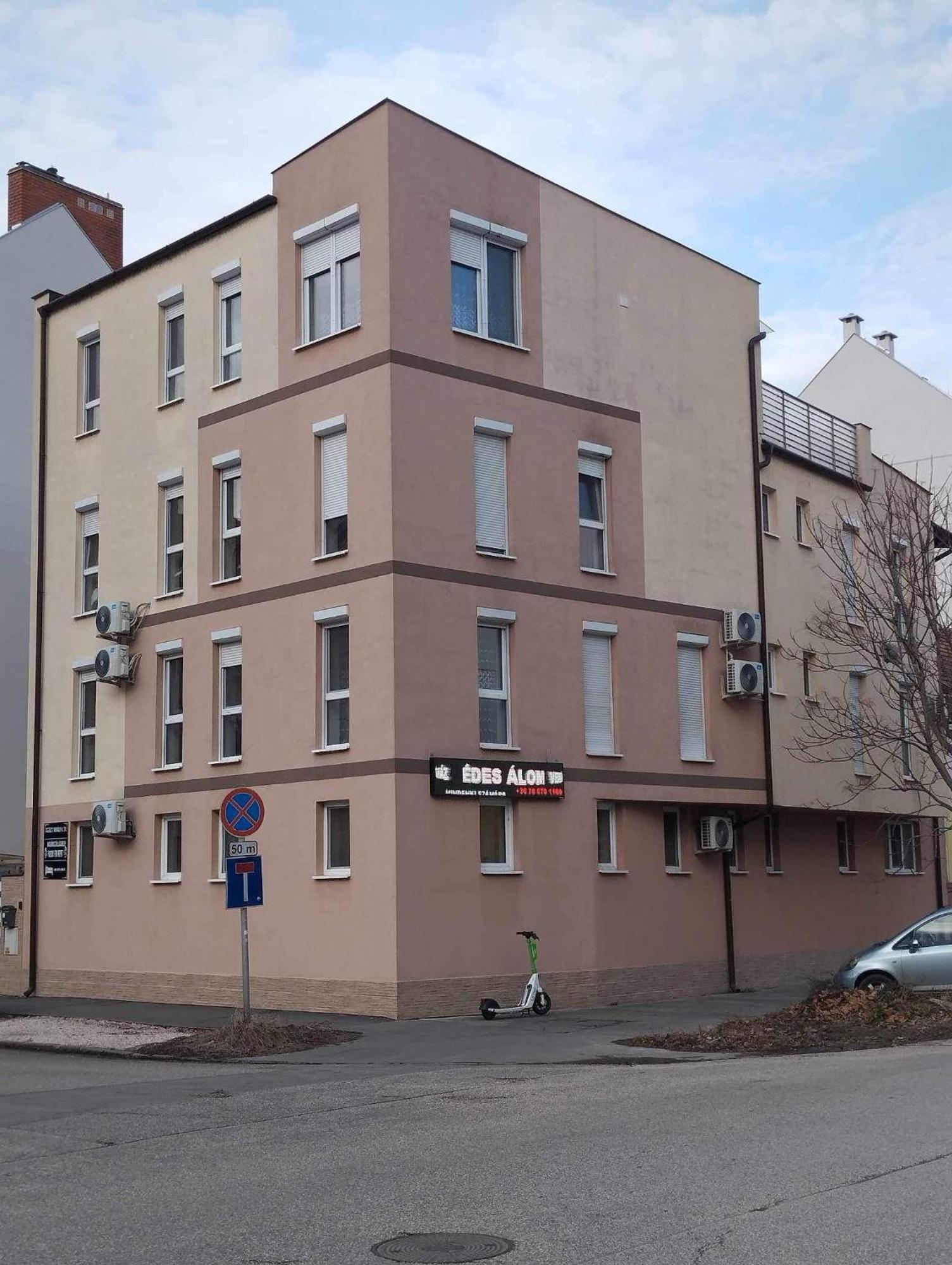 Sweet Dream Guesthouse Szeged Exteriör bild